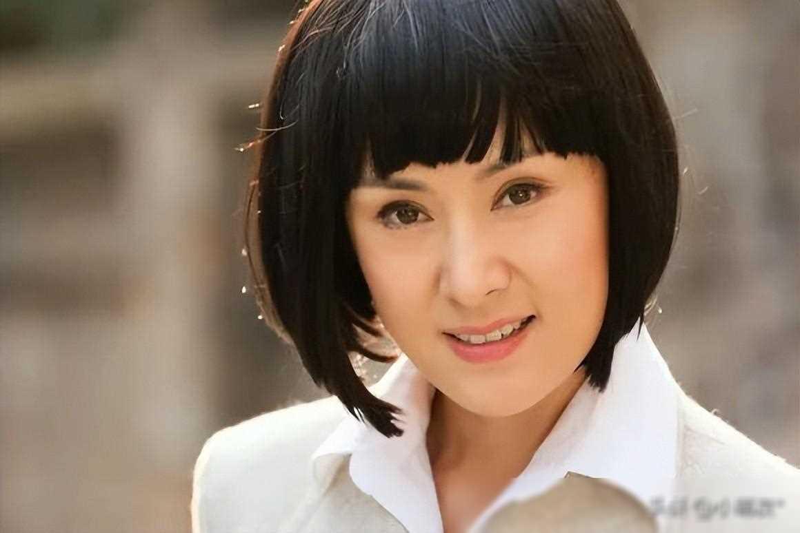 宁夏女演员风采:才貌双全,影视新力量 宁夏涌现出了许多才华横溢的女