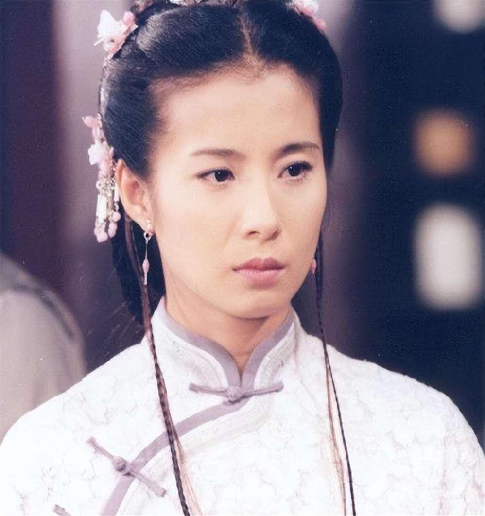 琼瑶御用女星岳翎:从普通女孩到实力派女演员的蜕变之路 岳翎,这个