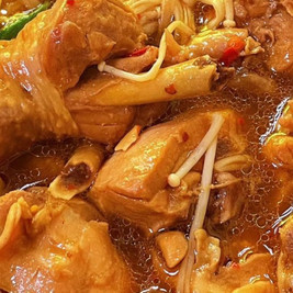 穆兰香黄焖鸡米饭