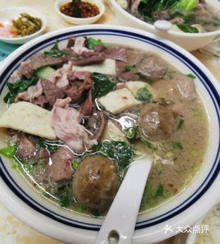 潮汕隆江猪脚饭店铺(力合阳光城·云谷A区店)