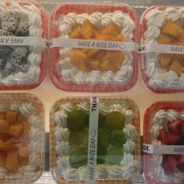 小蜜蜂冰激凌蛋糕