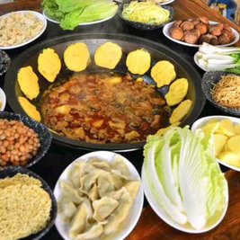 东北铁锅炖(东大街店)