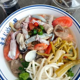 牛五小笼包