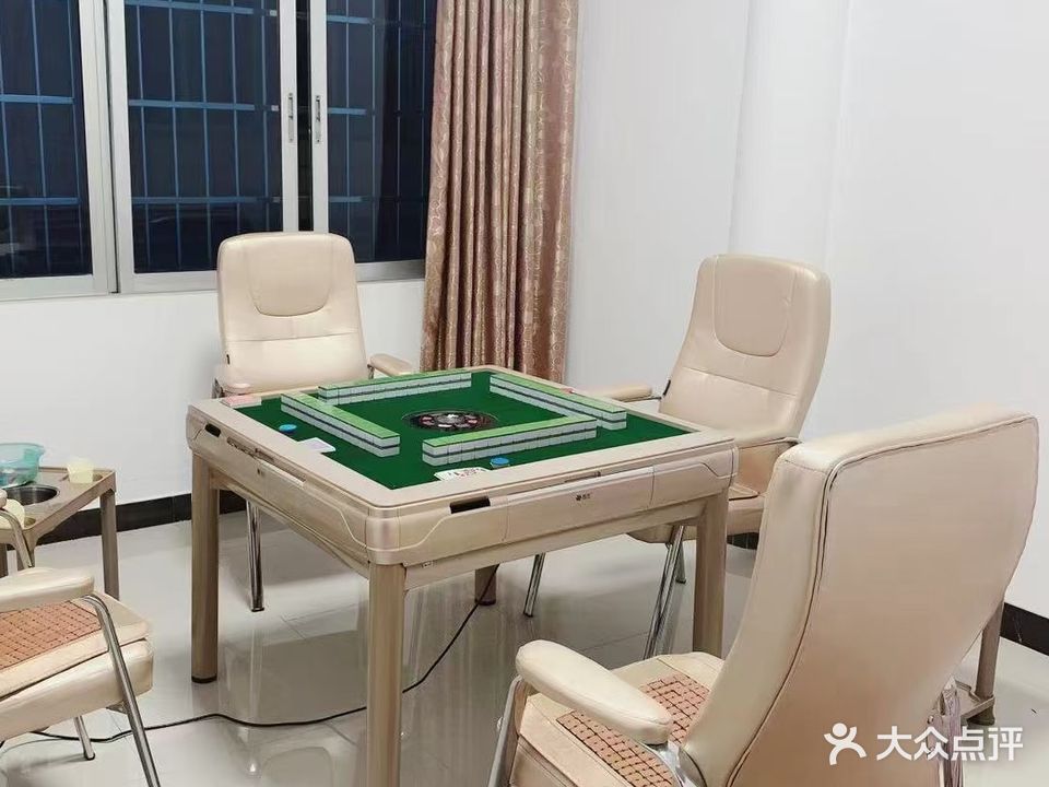 罗马棋牌