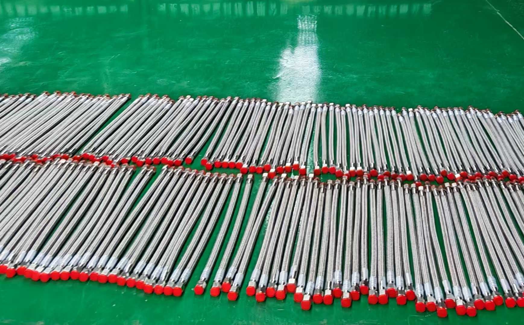 304不锈钢金属软管的耐油性