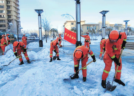 及时预警 全面部署 多地积极应对暴雪寒潮