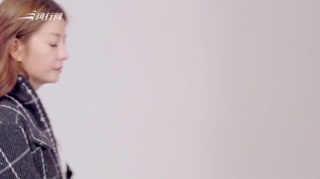 c-苏有朋凌晨发文为赵薇庆生：祝苗条薇越来越美