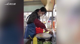 c-摊完煎饼又唱歌跳舞 这样的郑爽你见过吗？