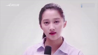 c-关晓彤穿男友风外套 全副武装遮素颜只露水汪汪大眼