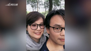 c-袁立婚后首晒老公正面照 贴老公背上表情幸福